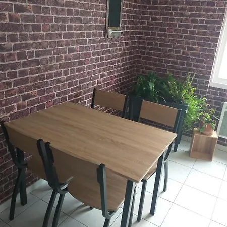 Le De Manu 3 Personnes